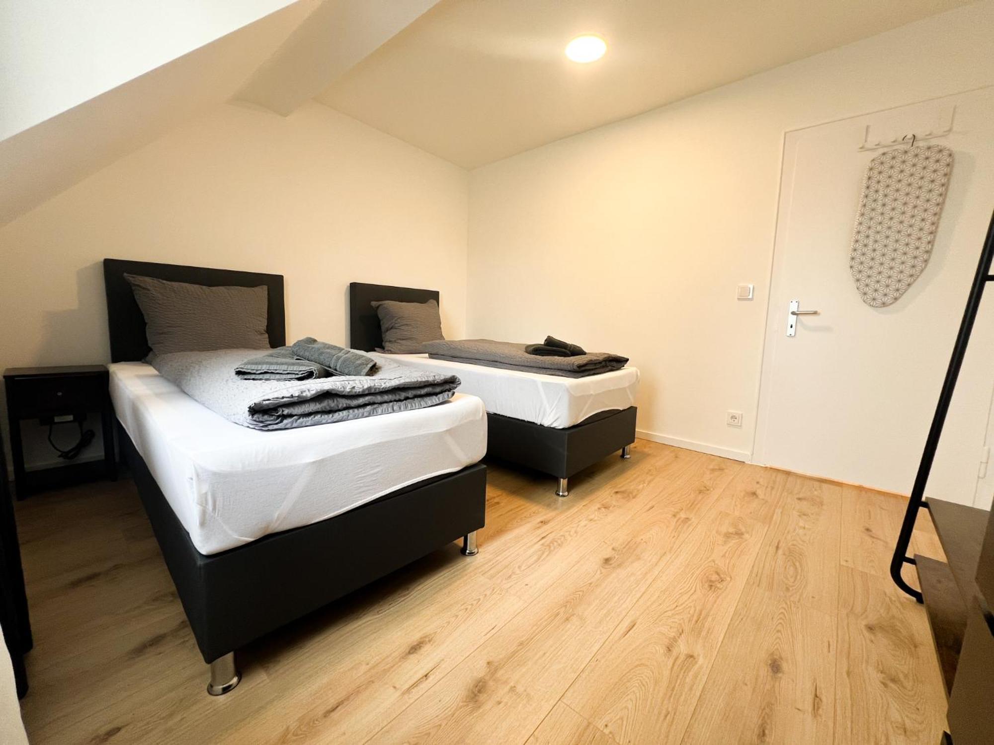 Vibehome Duesseldorf - Stadtmitte エクステリア 写真