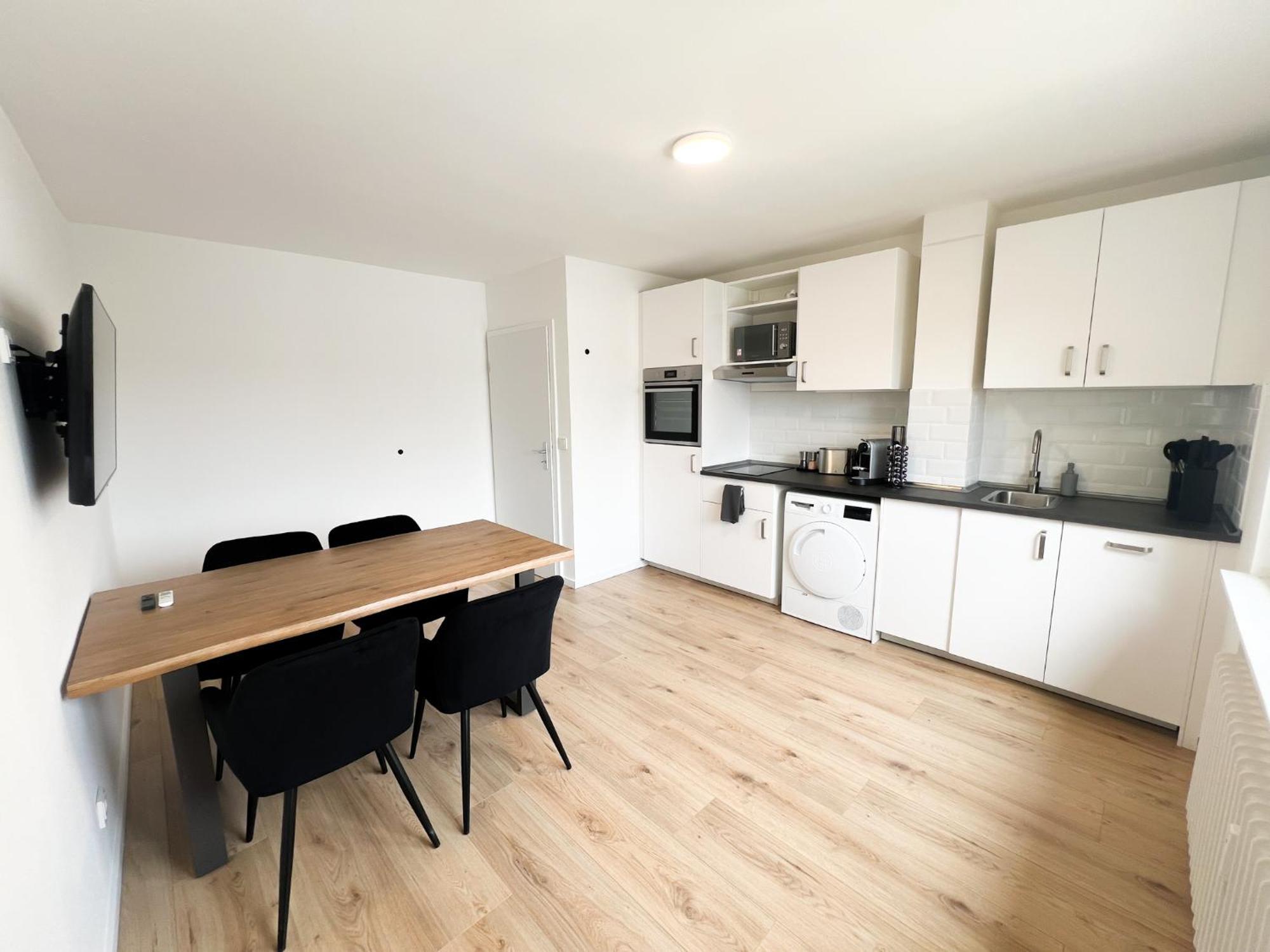 Vibehome Duesseldorf - Stadtmitte エクステリア 写真