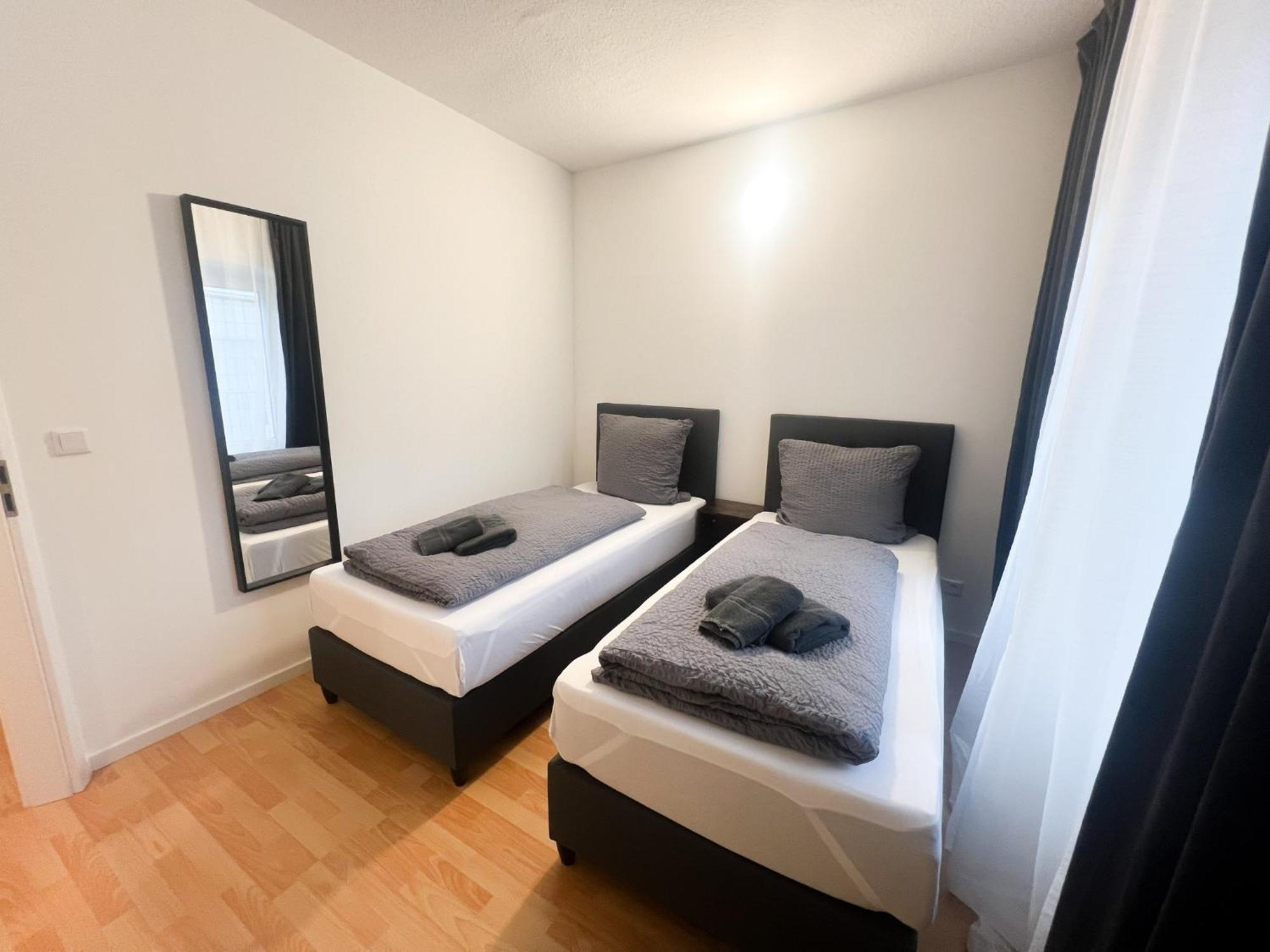 Vibehome Duesseldorf - Stadtmitte エクステリア 写真