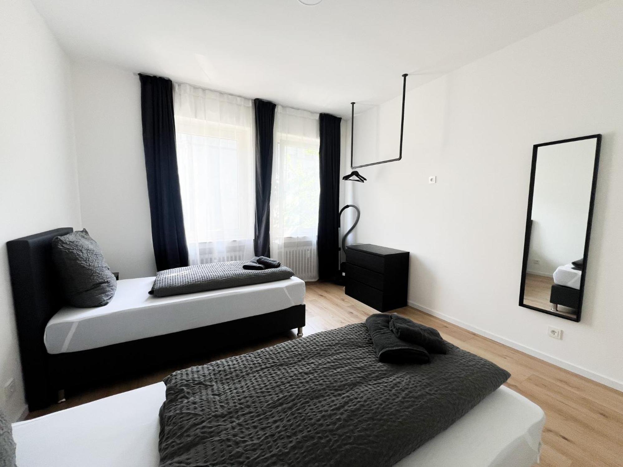 Vibehome Duesseldorf - Stadtmitte エクステリア 写真